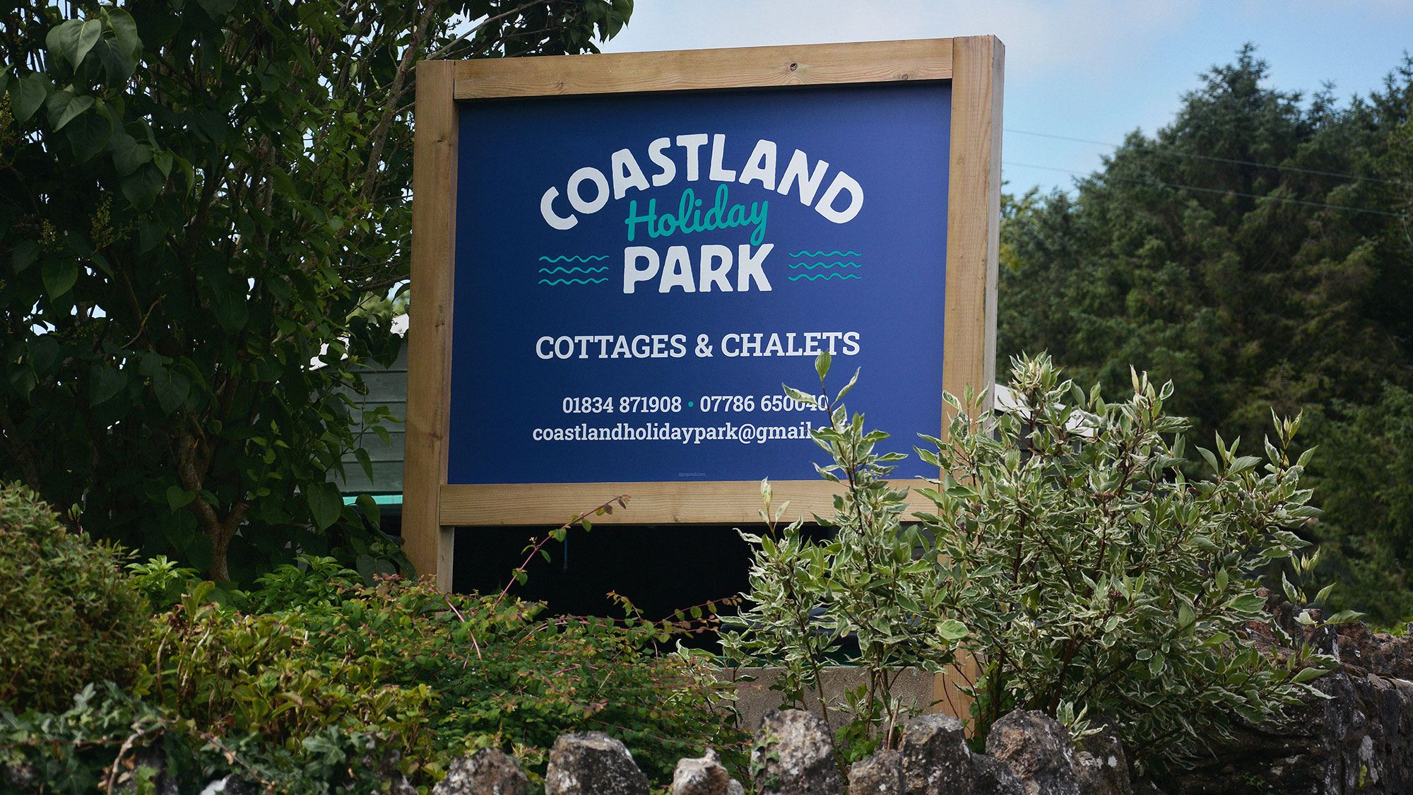 Coastland Holiday Park Signage